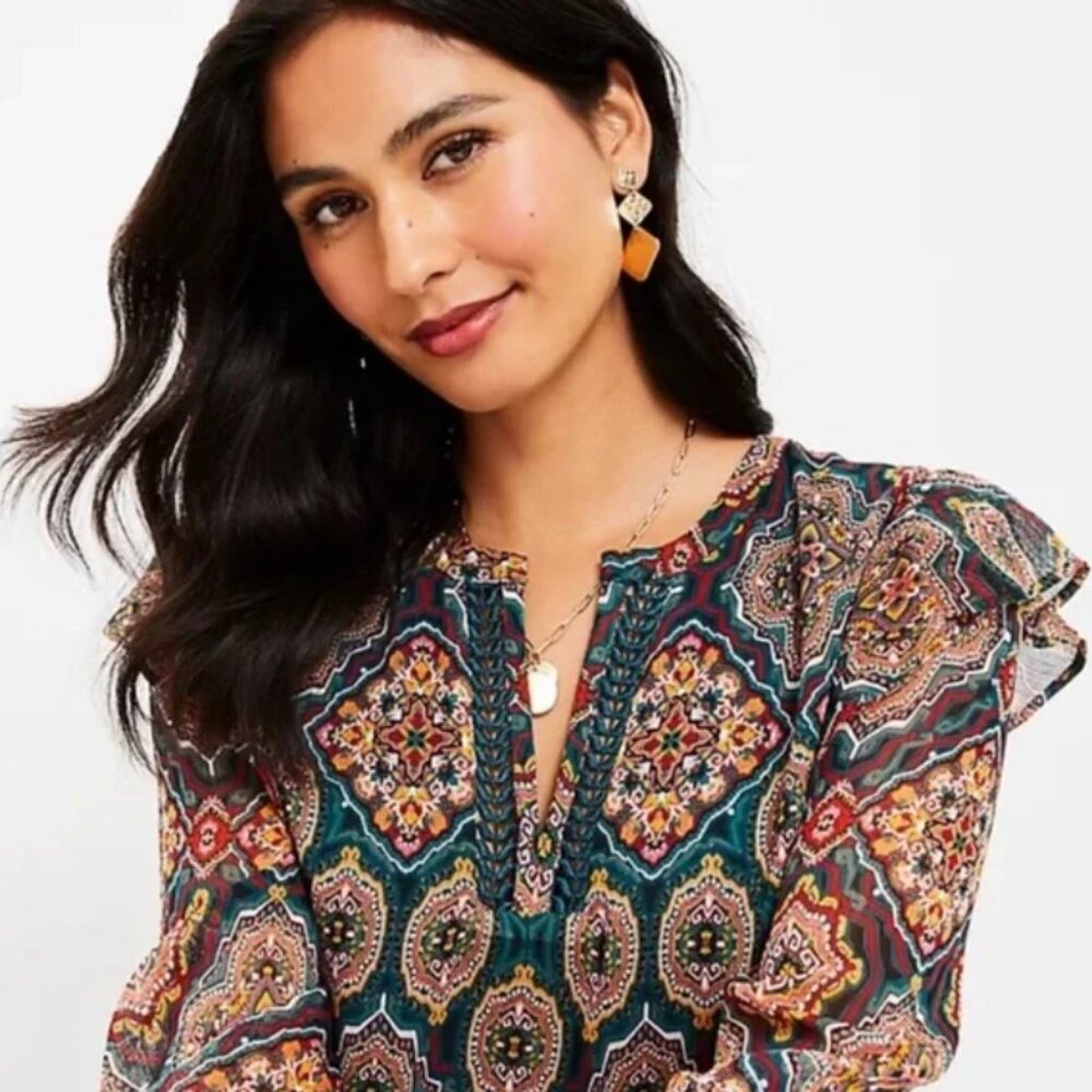 LOFT Green Medallion Print Blouse With Ruffle Shoulder L - Picture 2 of 8